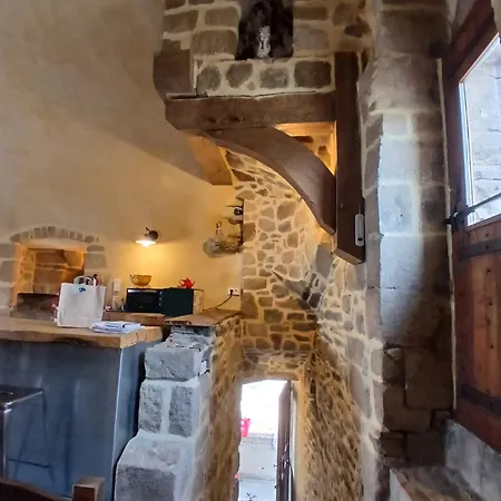 Le Clou De Malte Vezins-de-Levezou