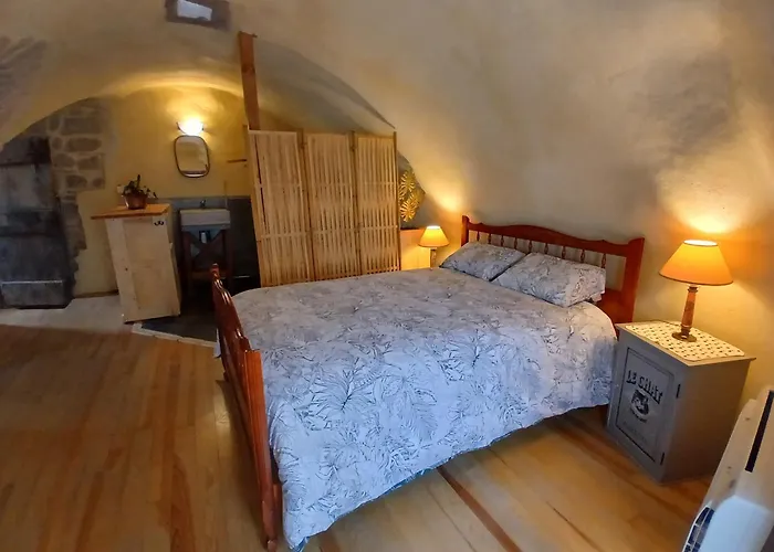 Le Clou De Malte 펜션 *